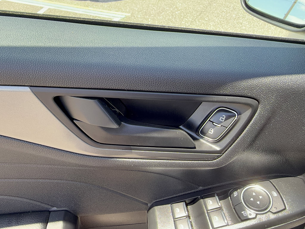 Certified 2024 Ford Escape Active FWD image 9