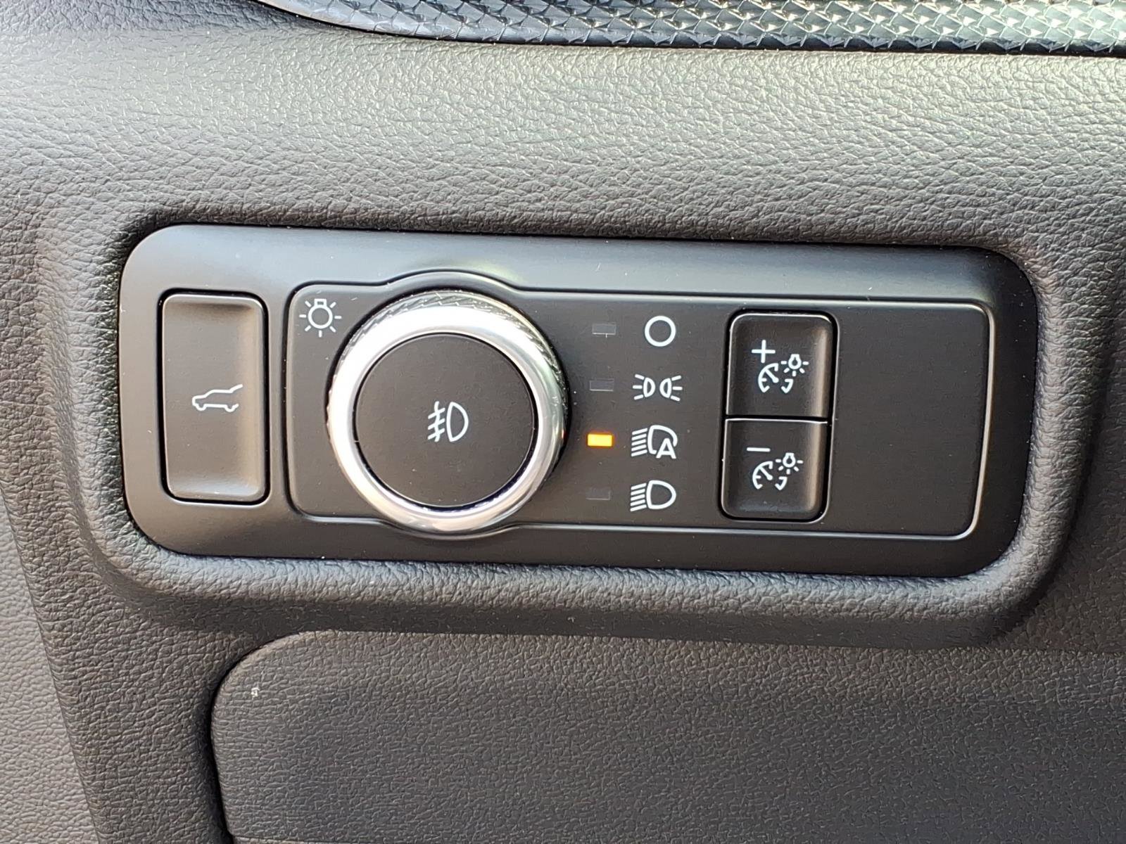 Certified 2023 Ford Explorer ST AWD/4WD image 18