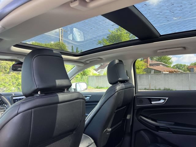 Certified 2024 Ford Edge Titanium w/ Equipment Group 301A AWD/4WD image 17