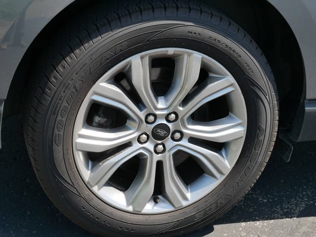 Certified 2024 Ford Edge Titanium AWD/4WD image 5