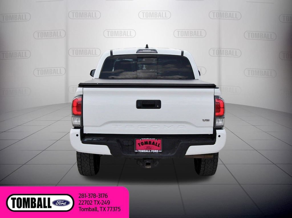 Used 2023 Toyota Tacoma TRD Off-Road w/ Technology Package AWD/4WD image 6