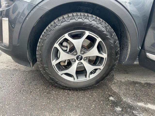 Used 2020 Kia Telluride EX image 27