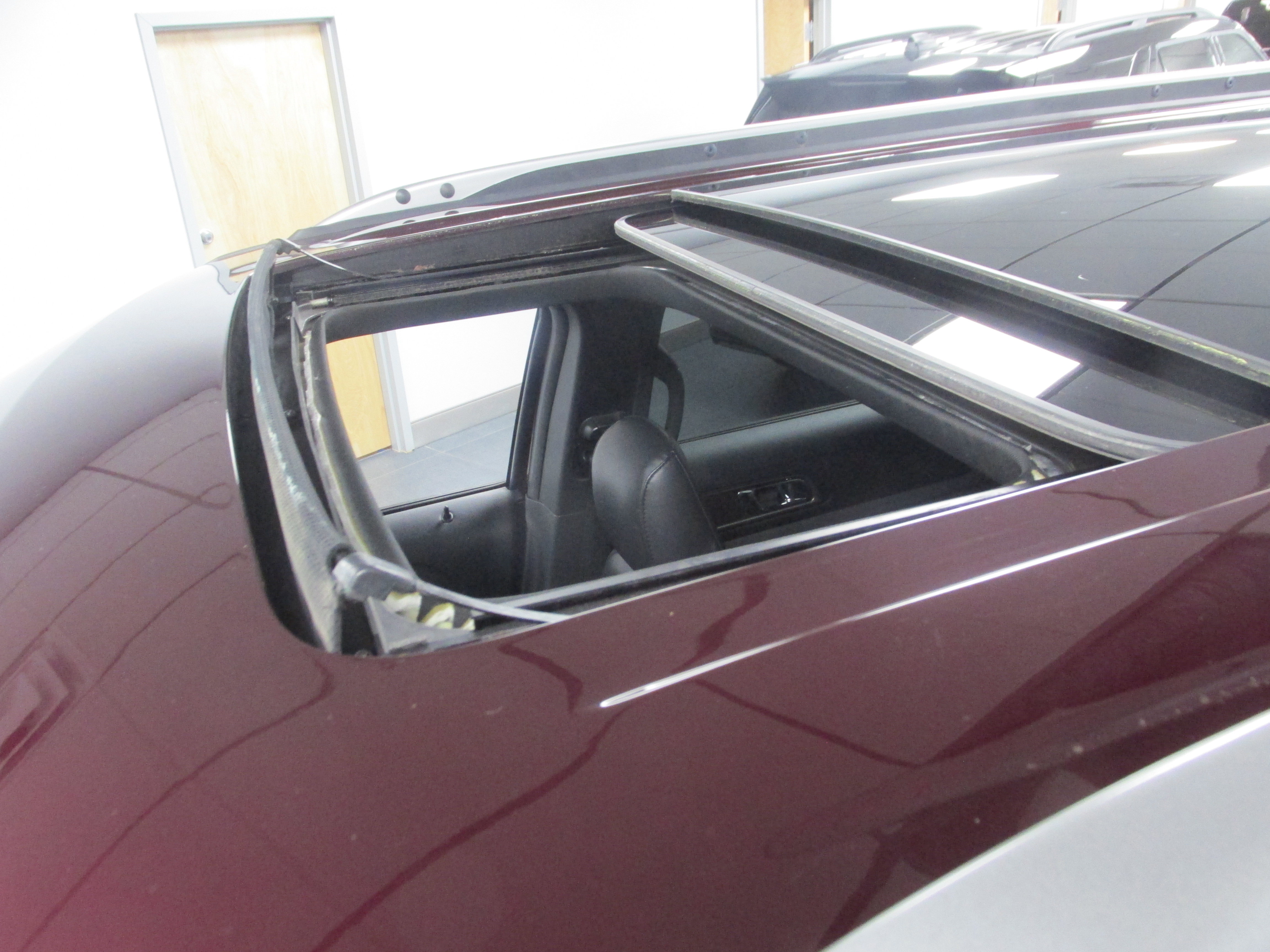 Certified 2019 Ford Explorer XLT w/ Equipment Group 202A image 19