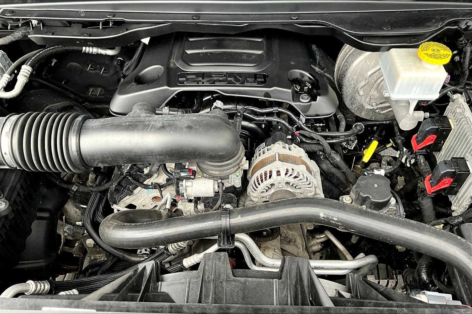 Used 2022 RAM 1500 Limited image 62