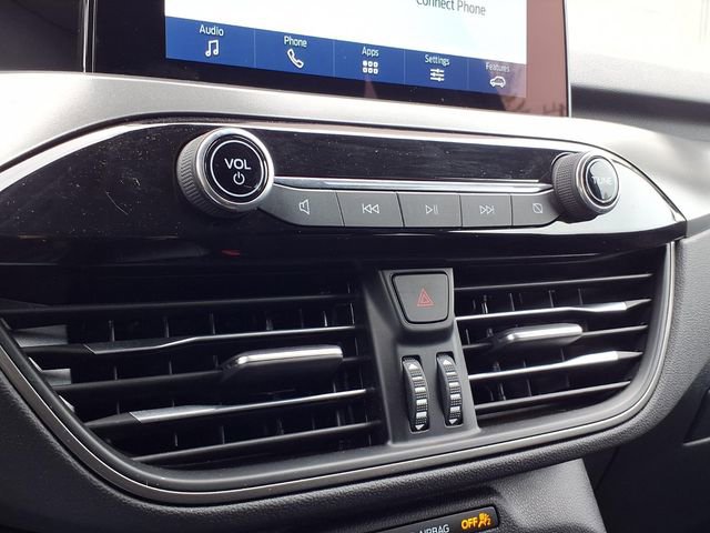 Certified 2023 Ford Escape Active AWD/4WD image 12