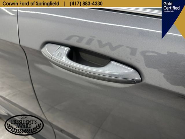 Certified 2024 Ford Edge SEL AWD/4WD image 8
