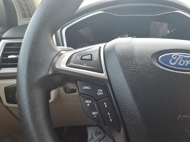 Certified 2020 Ford Fusion SE FWD image 14