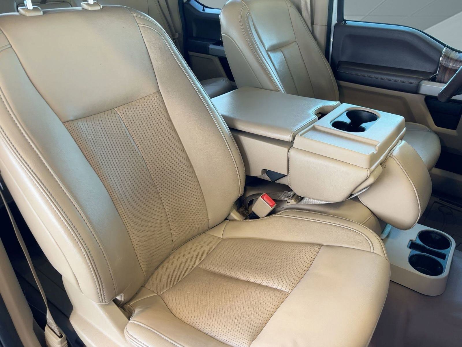 Certified 2019 Ford F150 Lariat w/ Equipment Group 501A Mid image 31