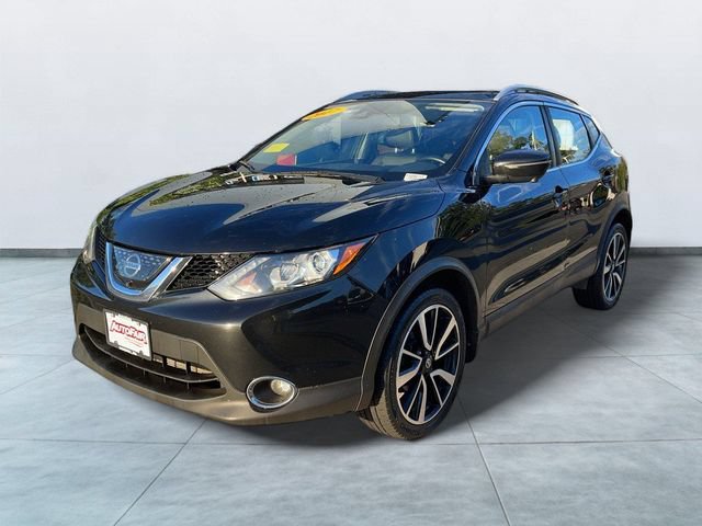 Used 2017 Nissan Rogue Sport SL w/ SL Premium Package AWD/4WD image 3