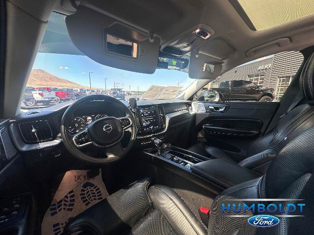Used 2018 Volvo XC60 T6 Inscription w/ Luxury Seat Package AWD/4WD image 16