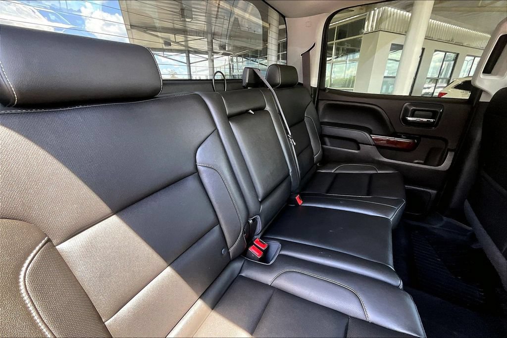 Used 2018 GMC Sierra 3500 SLT w/ Duramax Plus Package AWD/4WD image 22