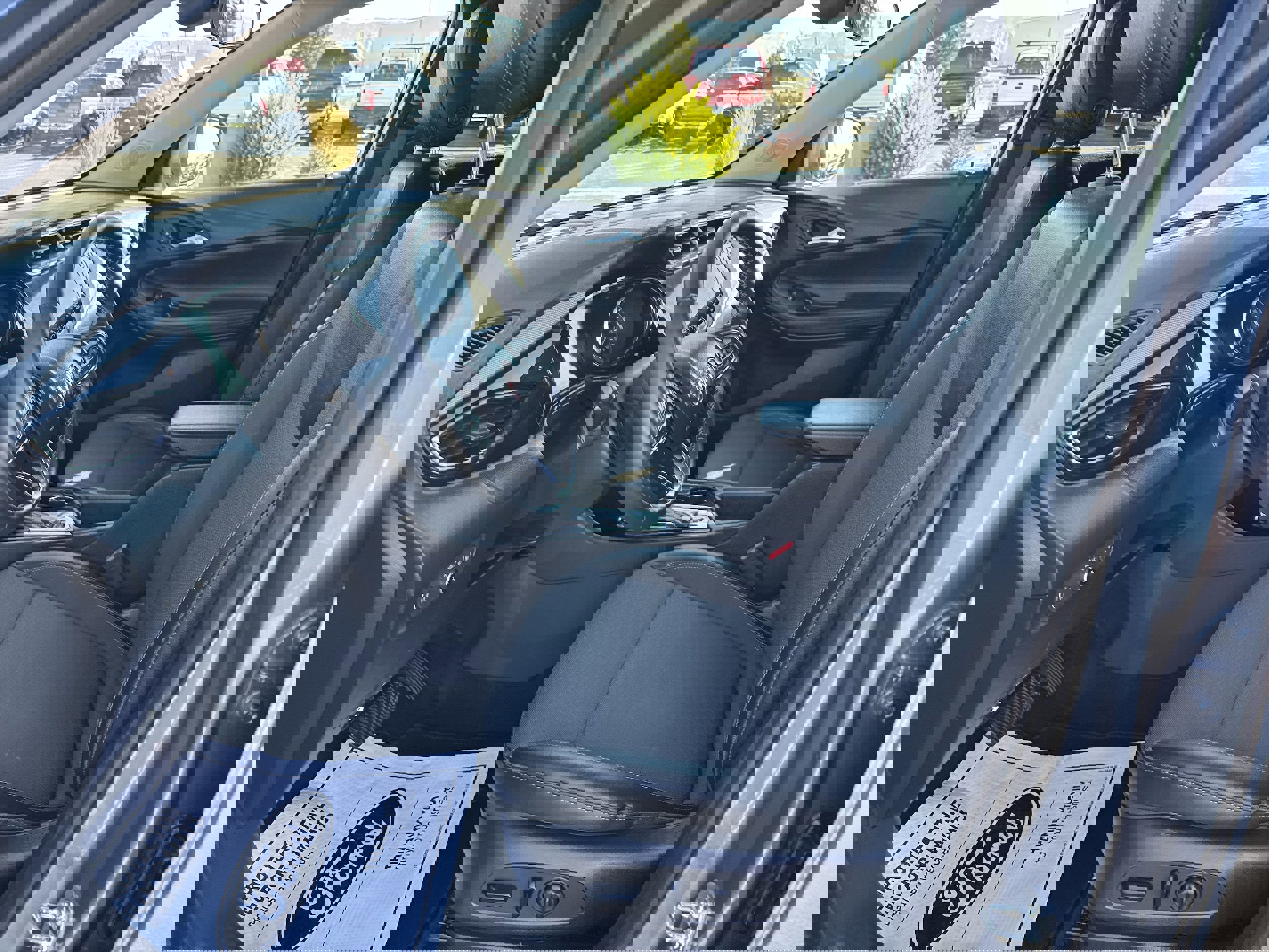 Used 2022 Buick Encore GX Select image 10