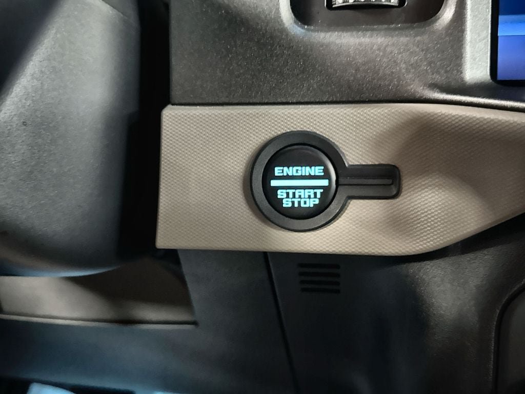 Certified 2024 Ford Bronco Wildtrak AWD/4WD image 24