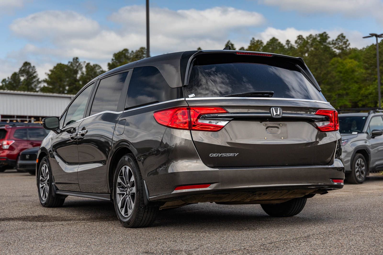 Used 2021 Honda Odyssey EX-L image 5