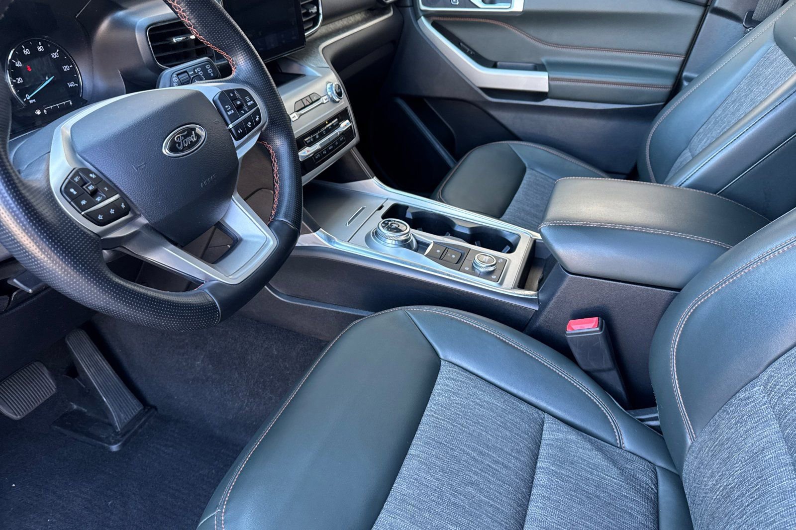 Certified 2021 Ford Explorer Timberline image 11