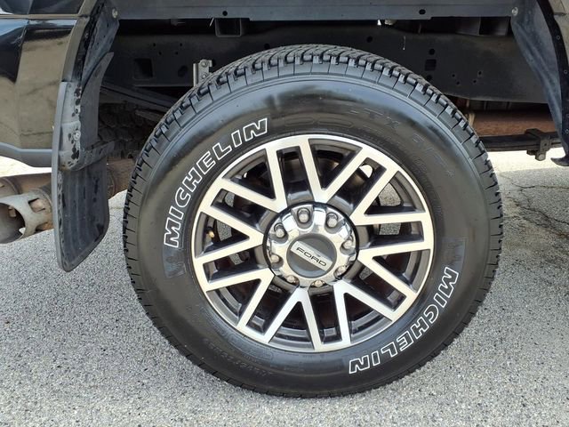 Certified 2019 Ford F250 Lariat w/ Lariat Value Package AWD/4WD image 26