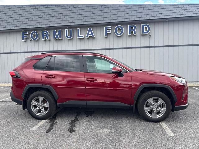 Used 2023 Toyota RAV4 XLE w/ Convenience Package AWD/4WD image 2