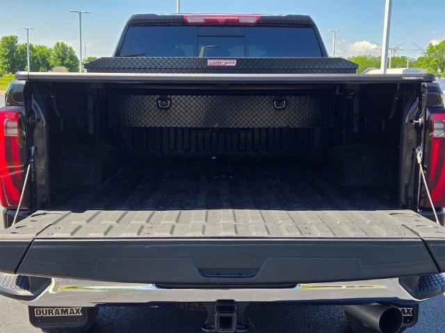 Used 2024 GMC Sierra 2500 SLT w/ SLT Premium Package AWD/4WD image 16