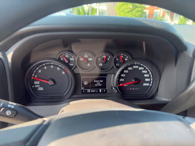 Used 2022 Chevrolet Silverado 1500 Custom Trail Boss w/ LPO, Dark Essentials Package AWD/4WD image 17