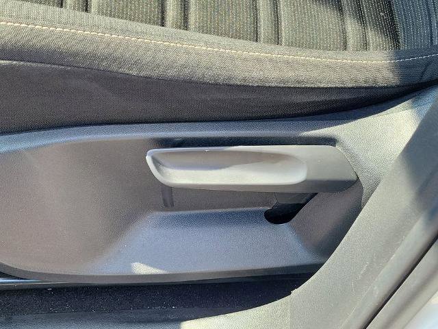 Used 2022 Volkswagen Tiguan S image 21