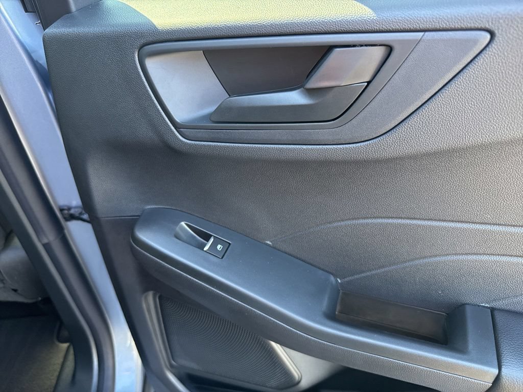 Certified 2022 Ford Escape SE w/ Cold Weather Package FWD image 38