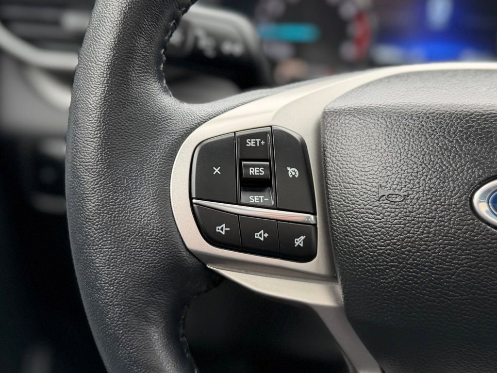 Certified 2023 Ford Explorer XLT w/ Equipment Group 202A image 13