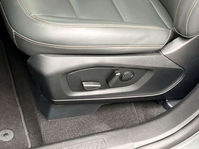 Certified 2025 Ford Explorer Active w/ Active Comfort Package AWD/4WD image 13
