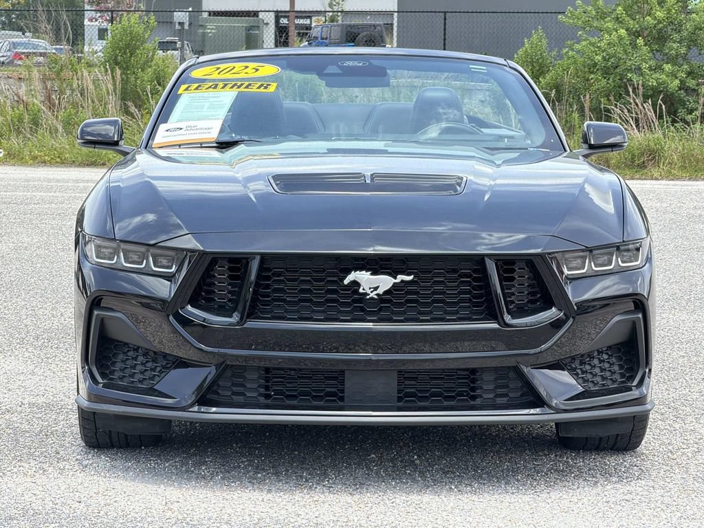 Certified 2025 Ford Mustang GT Premium RWD image 2