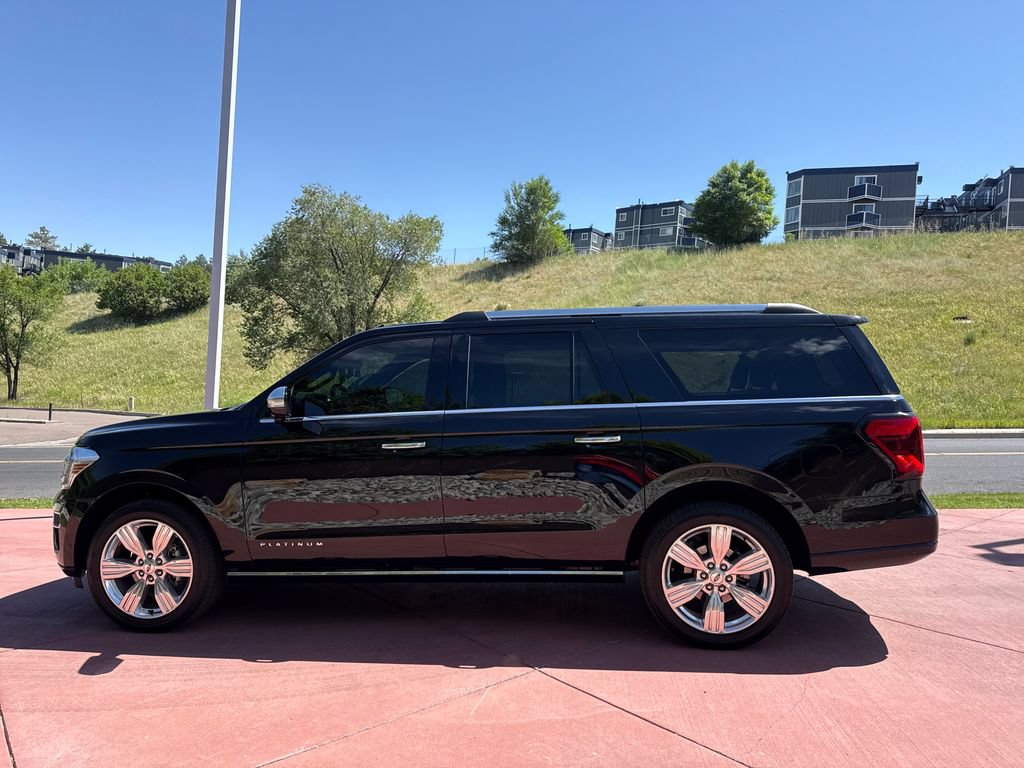 Certified 2024 Ford Expedition Max Platinum AWD/4WD image 5