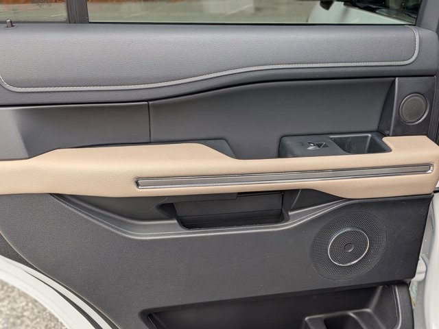 Certified 2023 Ford Expedition Limited image 27