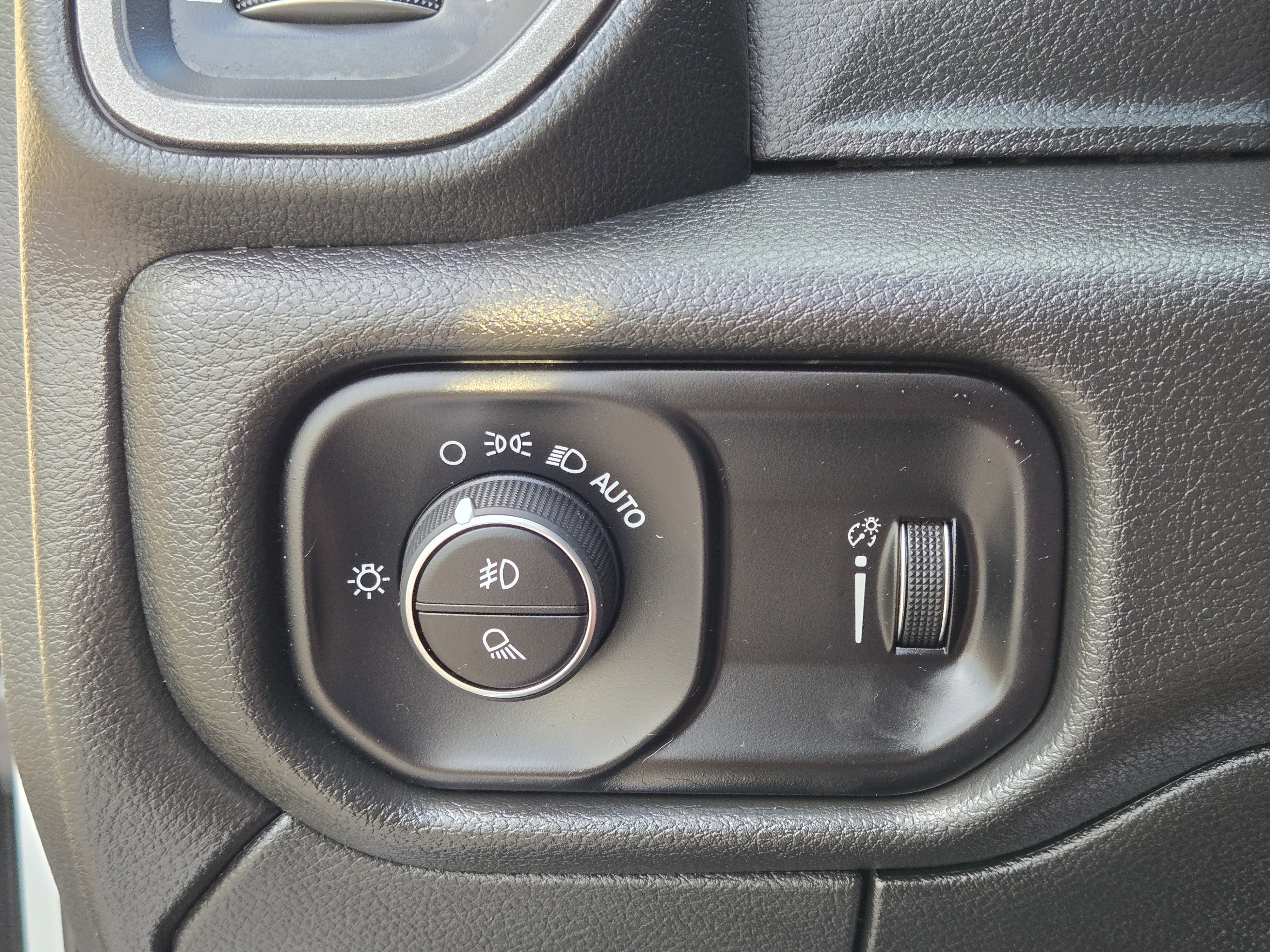 Used 2025 RAM 2500 Tradesman image 22