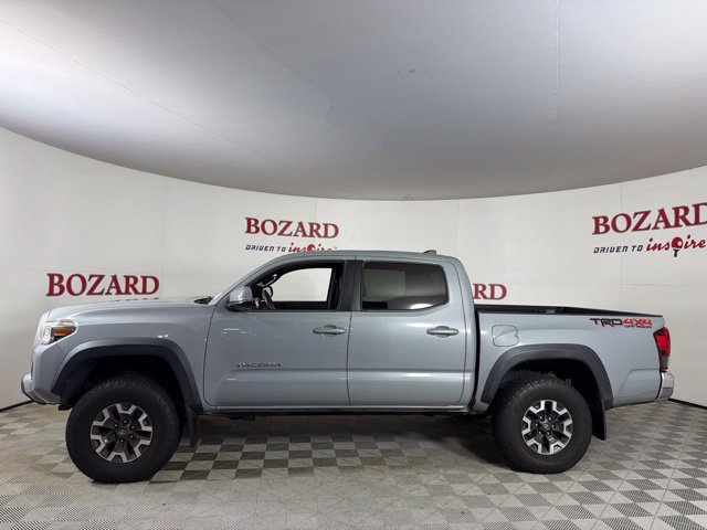 Used 2019 Toyota Tacoma TRD Off-Road AWD/4WD image 8