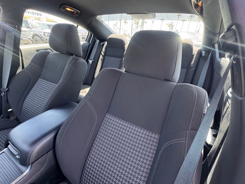 Used 2023 Dodge Charger SXT RWD image 19