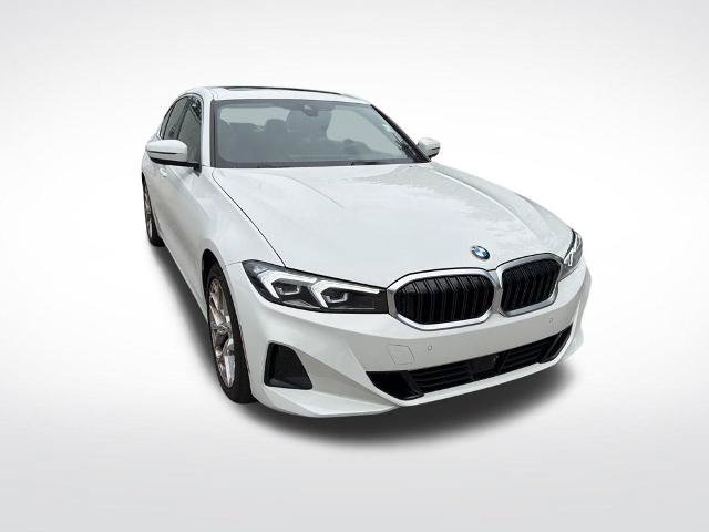 Used 2026 BMW 330i Sedan RWD image 2