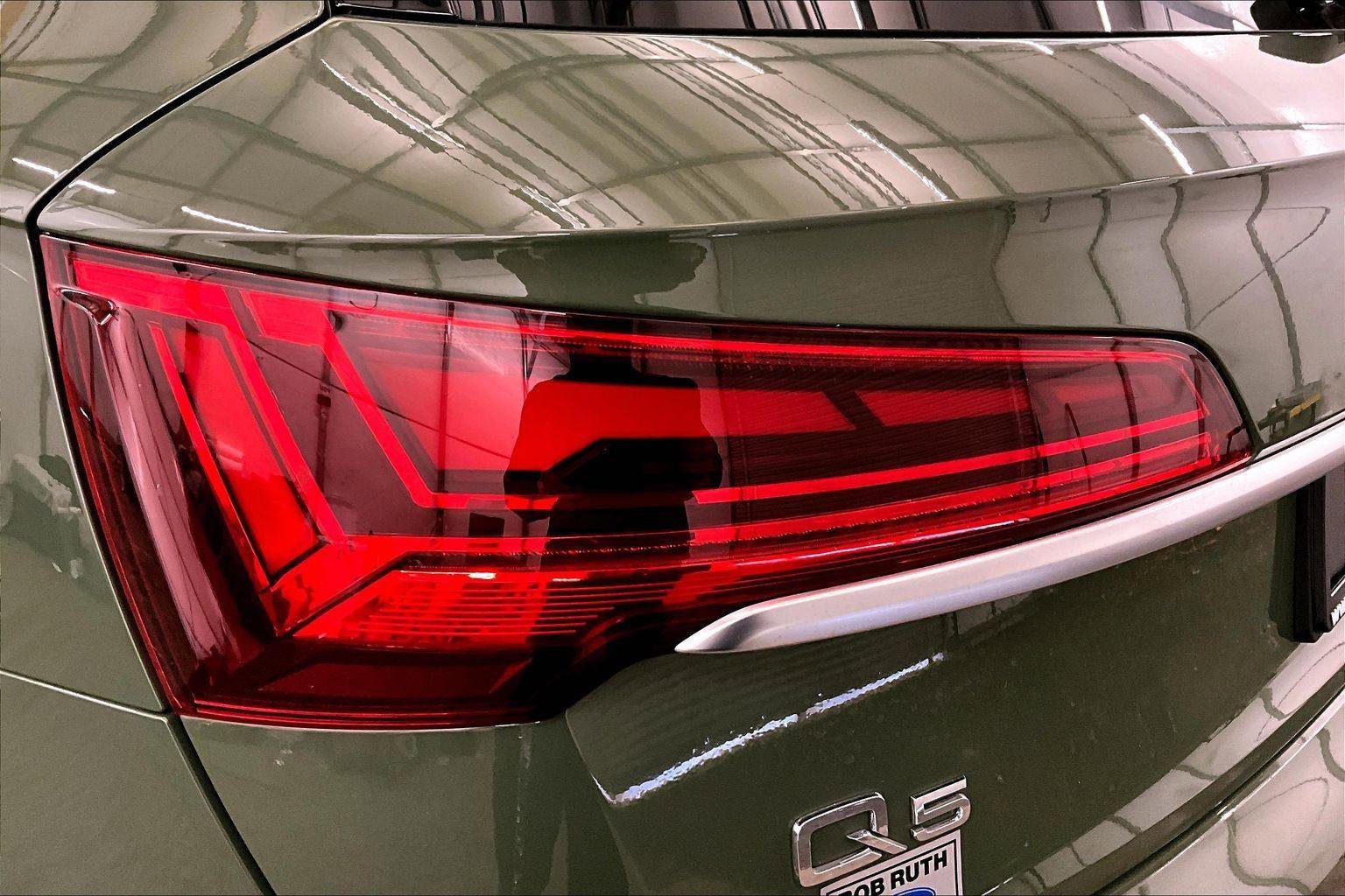 Used 2022 Audi Q5 2.0T Premium image 28