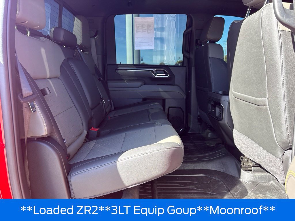 Used 2024 Chevrolet Silverado 2500 ZR2 w/ Snow Plow Prep/Camper Package AWD/4WD image 33