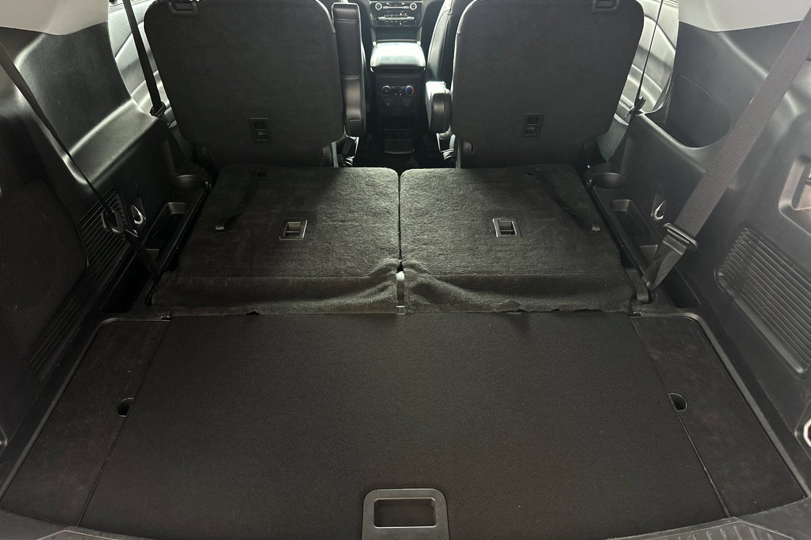 Certified 2024 Ford Explorer Limited AWD/4WD image 15