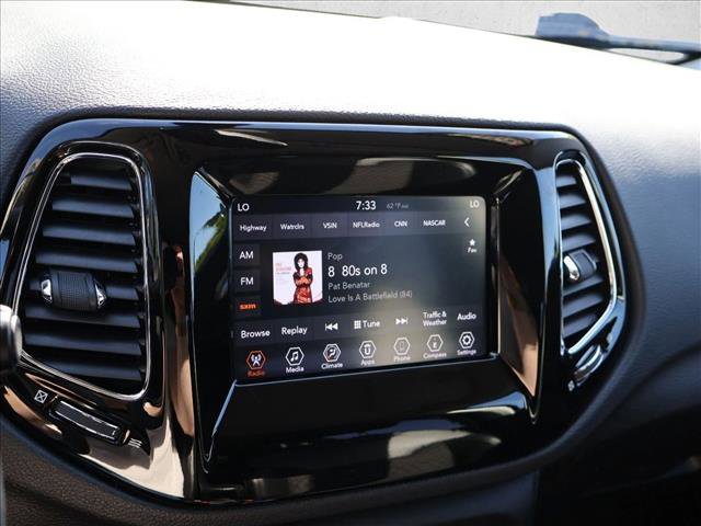Used 2020 Jeep Compass Latitude AWD/4WD image 19