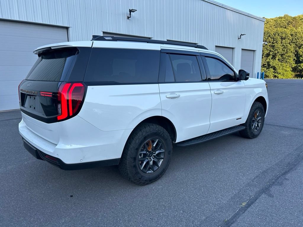 Certified 2025 Ford Expedition Tremor AWD/4WD image 11