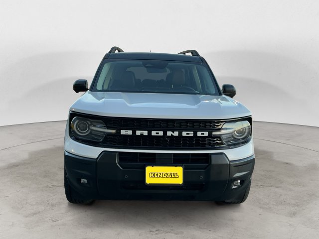 Certified 2025 Ford Bronco Sport Outer Banks w/ Outer Banks Tech Package+ AWD/4WD image 2