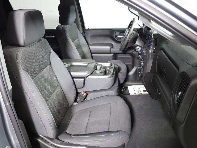 Used 2021 Chevrolet Silverado 1500 Custom Trail Boss w/ LPO, Dark Essentials Package image 11