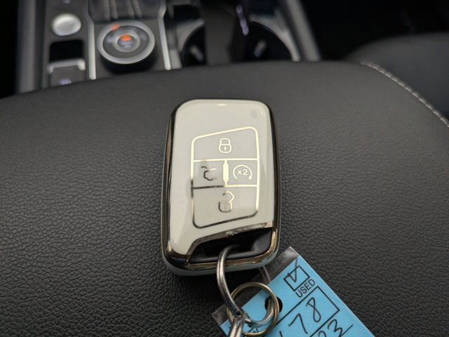 Used 2023 Volkswagen Atlas SEL Premium AWD/4WD image 35