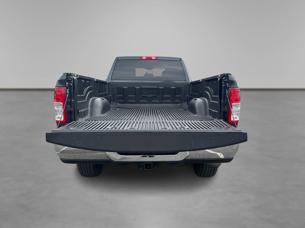Used 2019 RAM 2500 Big Horn w/ Cold Weather Group AWD/4WD image 11