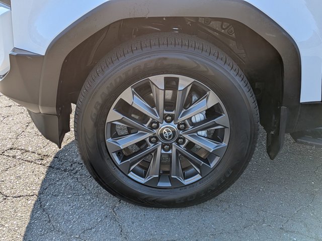 Used 2025 Toyota Land Cruiser image 11