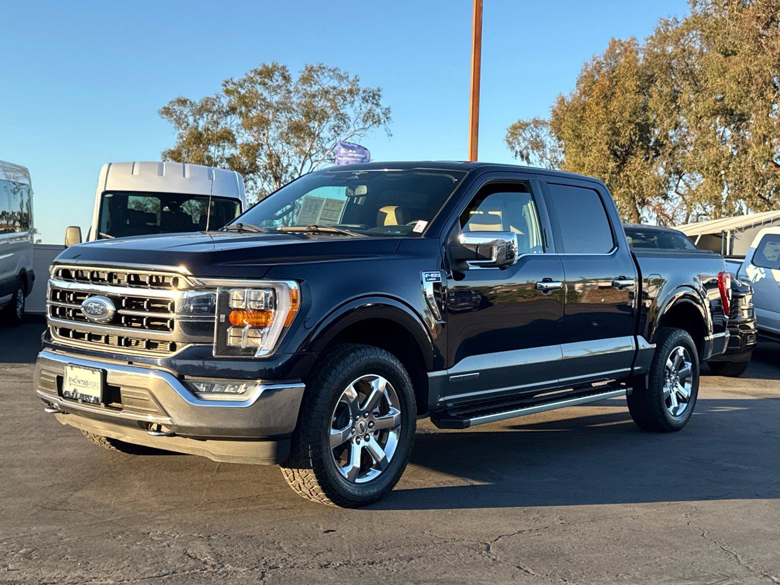 Certified 2023 Ford F150 Lariat w/ Trailer Tow Package AWD/4WD image 4