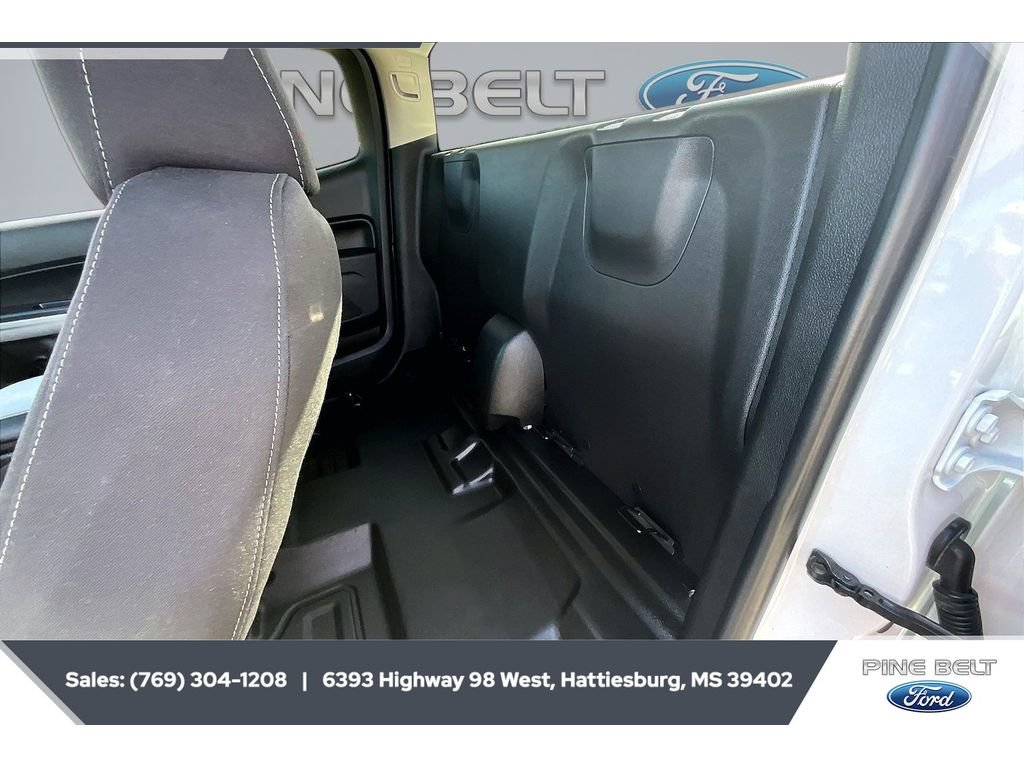 Used 2022 Chevrolet Colorado LT w/ Fleet Safety Package RWD image 20