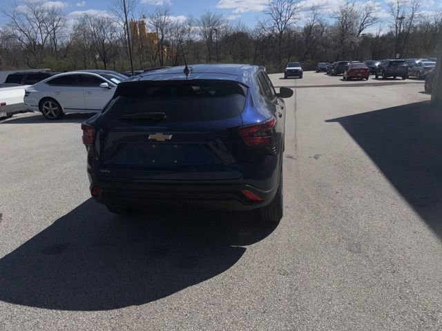 Used 2024 Chevrolet Trax LS w/ LS Convenience Package image 15