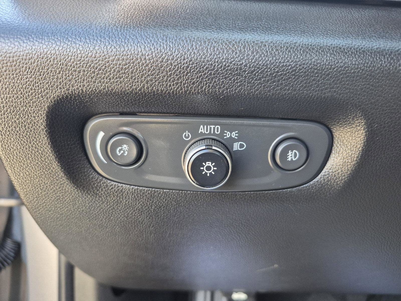 Used 2019 Chevrolet Traverse Premier image 18