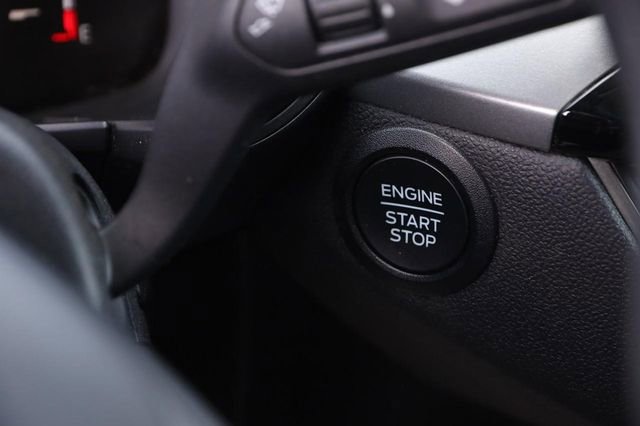 Certified 2025 Ford Escape Active FWD image 15