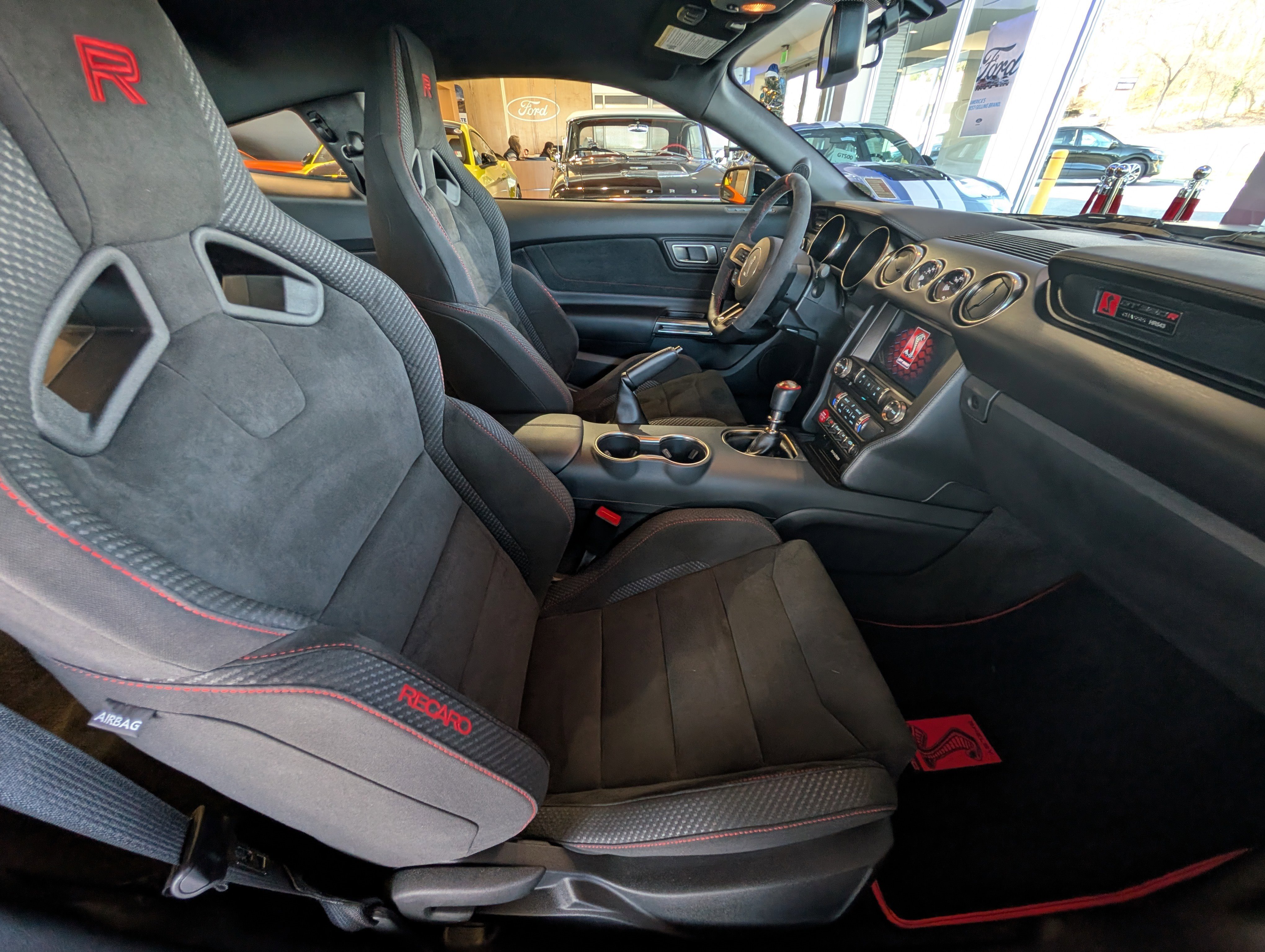 Certified 2017 Ford Mustang Shelby GT350R w/ GT350R Equipment Group 920A image 11